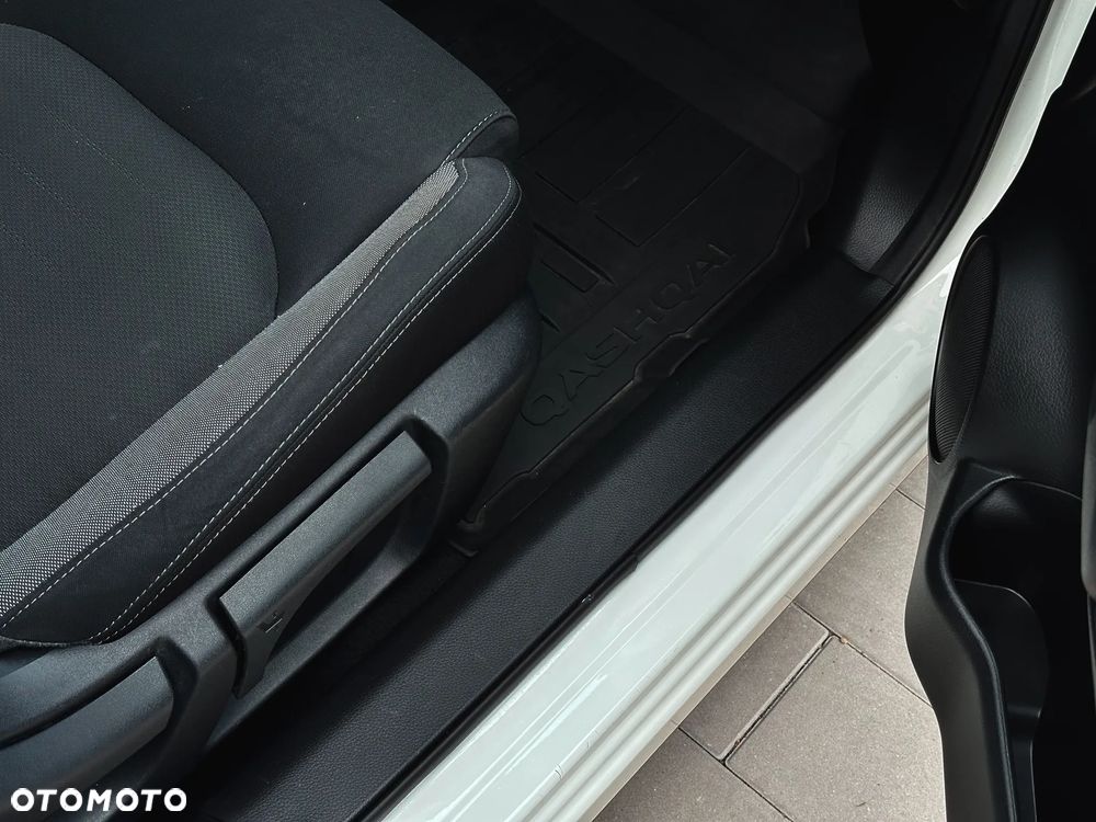 Nissan Qashqai 1.5 dCi Visia - 30