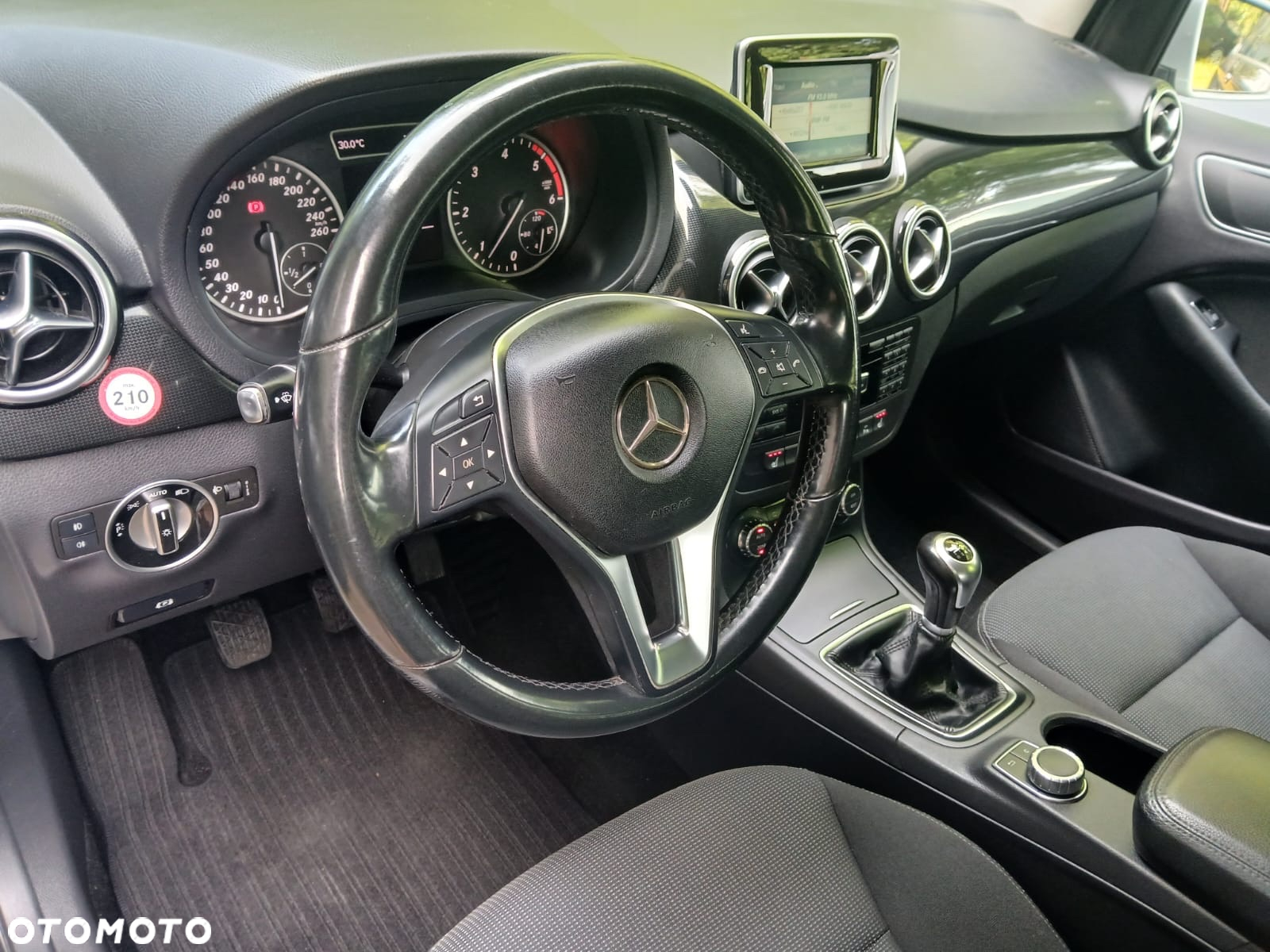Mercedes-Benz Klasa B 180 (CDI) d - 8
