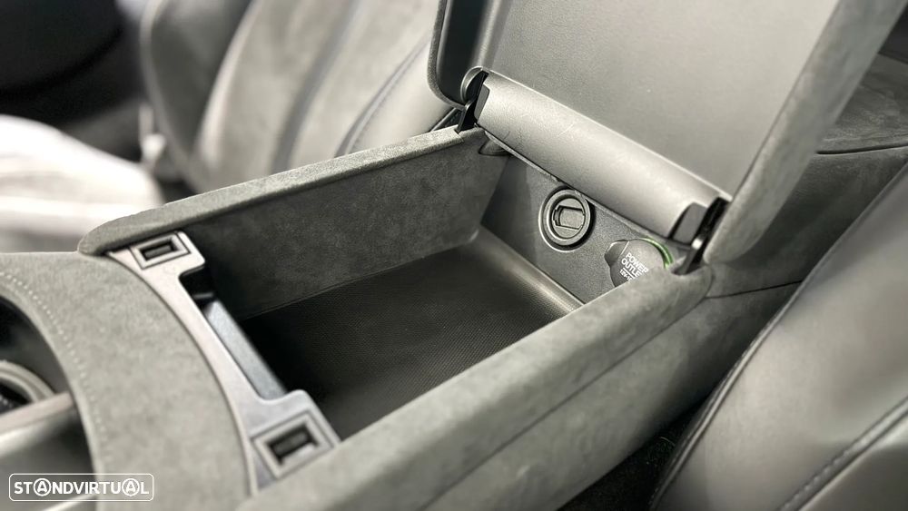 Aston Martin Vantage Coupe V8 F1 Edition - 42