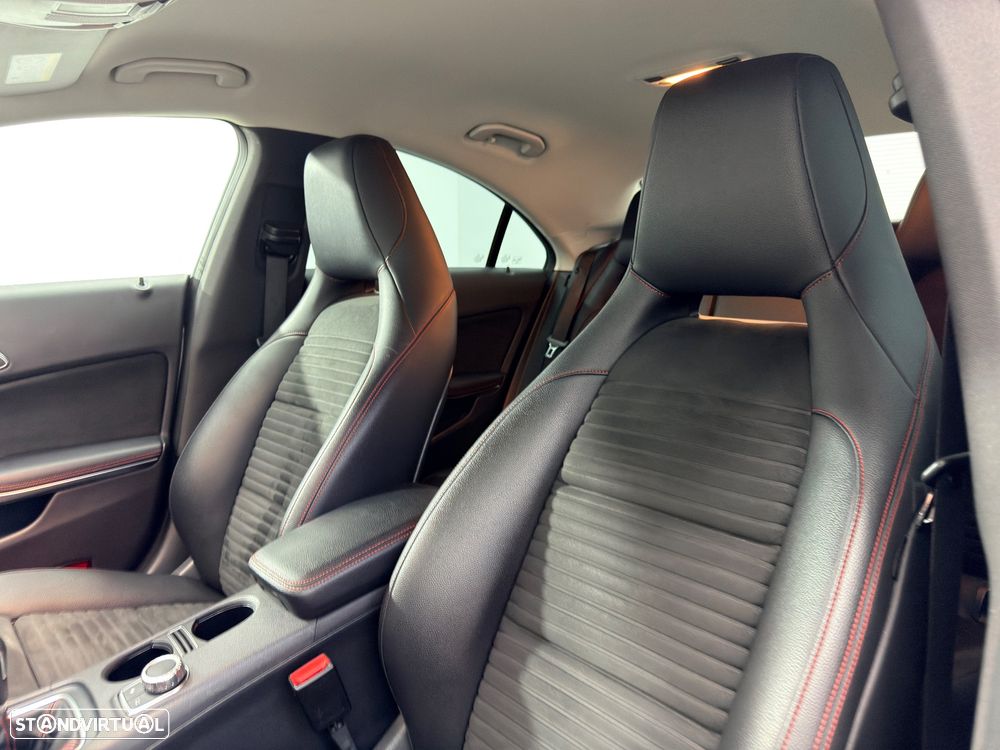Mercedes-Benz CLA 180 d AMG Line - 13