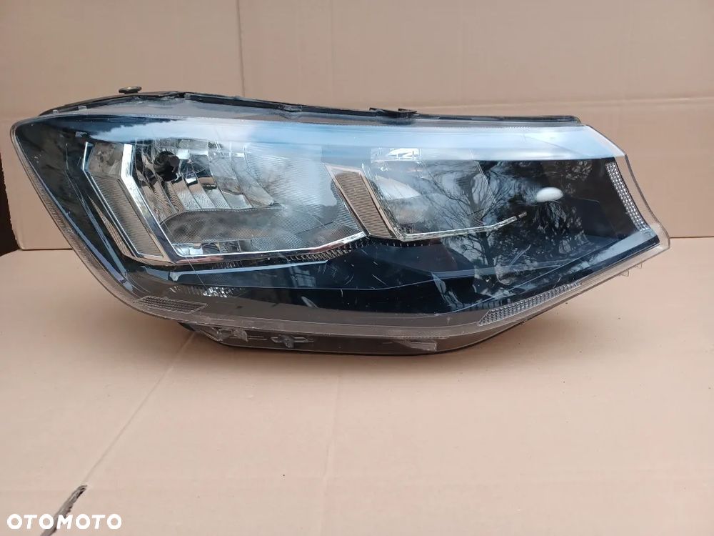 Lampa przednia prawa VW Caddy IV 4 lift 5 oryg 2K8