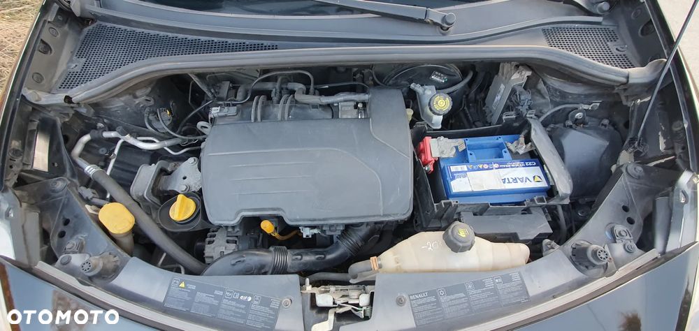 Renault Clio 1.2 16V Night&Day - 12