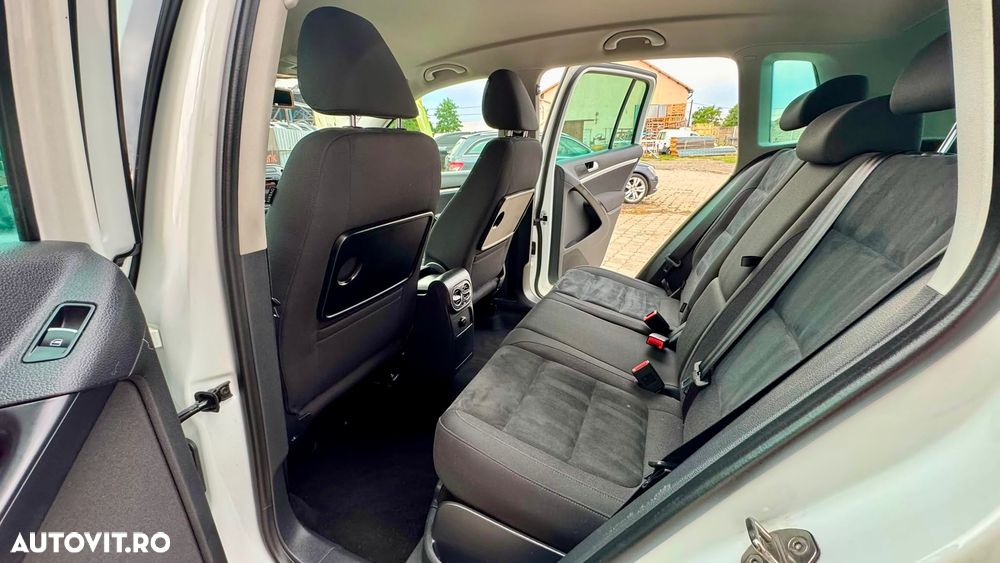 Volkswagen Tiguan - 7