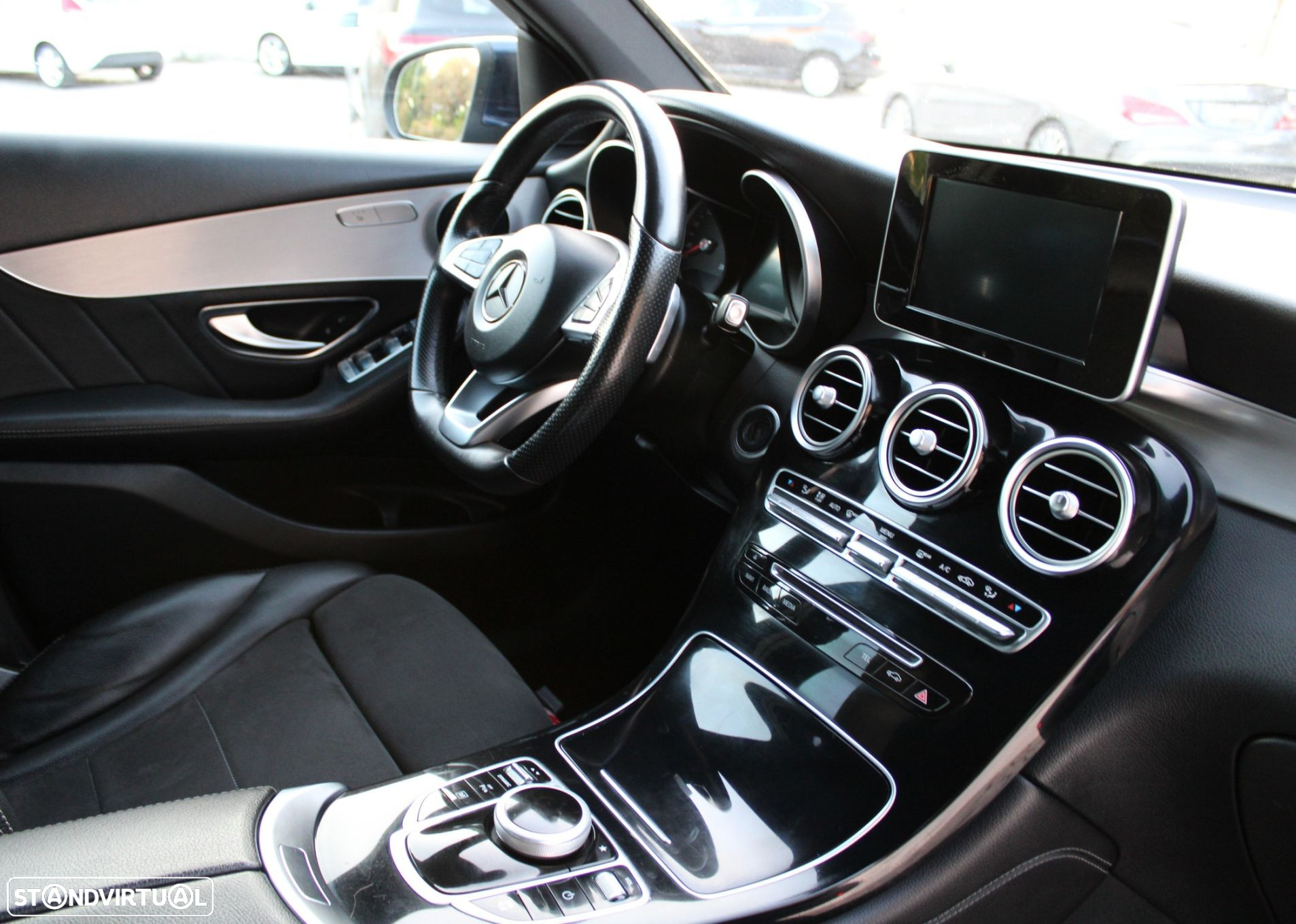 Mercedes-Benz GLC 220 - 10