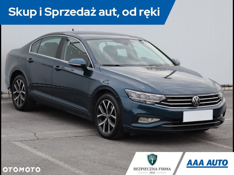 Volkswagen Passat - 3