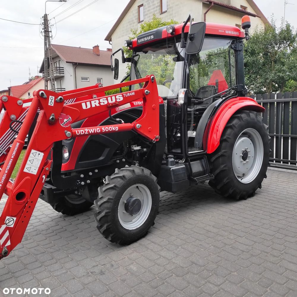 Ursus 5044 Ciągnik Sadowniczy Ursus 5044/C-350 z Ładowaczem - 2