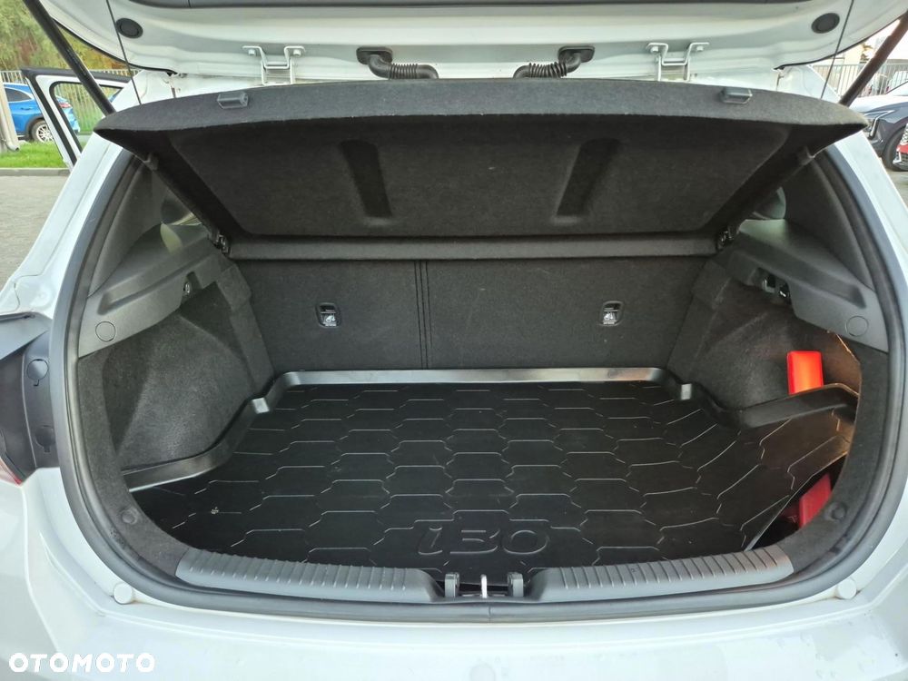 Hyundai i30 1.5 DPI Modern - 18