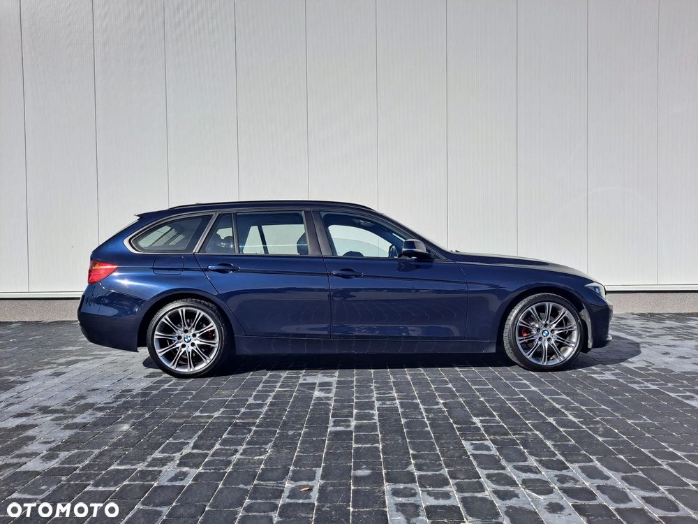 BMW Seria 3 320d Touring Sport Line - 3