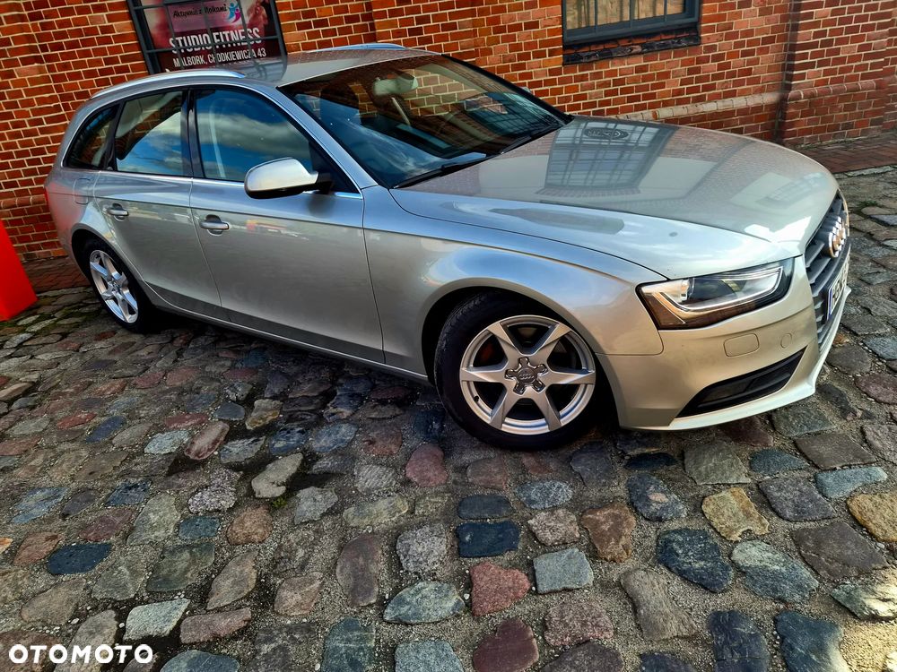 Audi A4 Avant - 15
