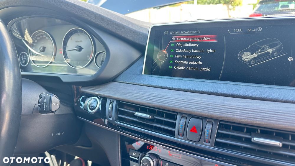 BMW X5 xDrive40d - 17