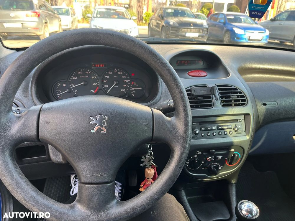Peugeot 206 - 3