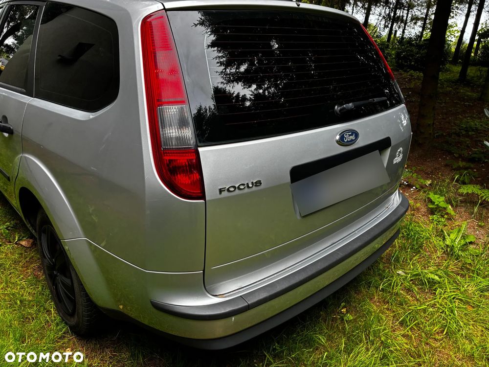 Ford Focus 1.6 Comfort - 20