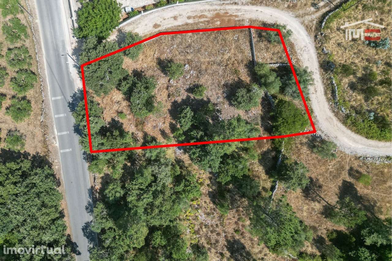 Terreno Rústico Murado em Barreiro Grande, S. Mamede - Grande imagem: 2/8