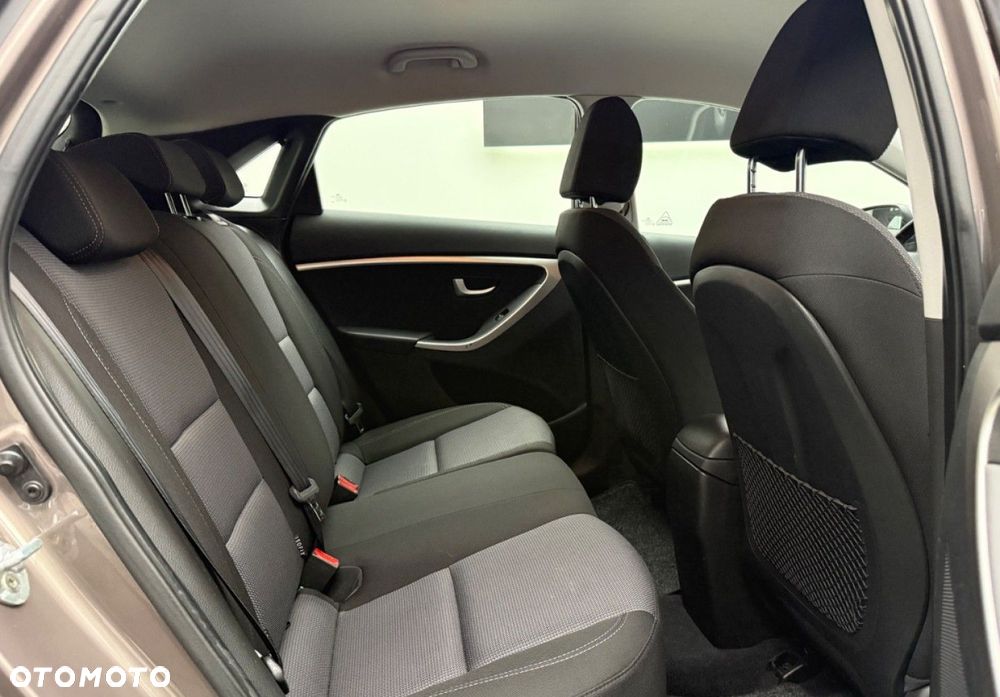 Hyundai i30 1.6 CRDI Trend - 20
