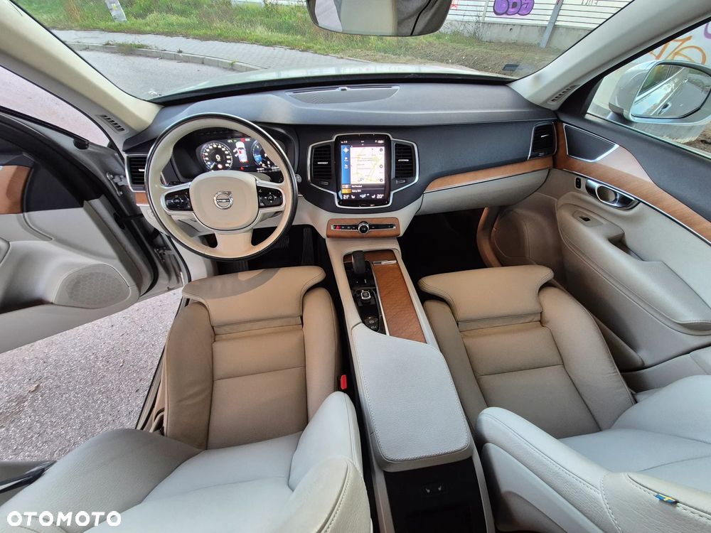 Volvo XC 90 B5 D AWD Momentum Pro - 6