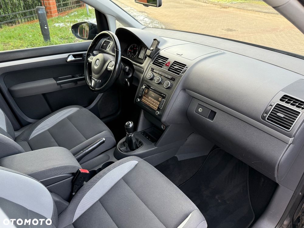 Volkswagen Touran 2.0 TDI DPF Comfortline - 16