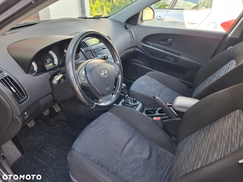 Kia Ceed 1.6 Crdi Comfort - 5