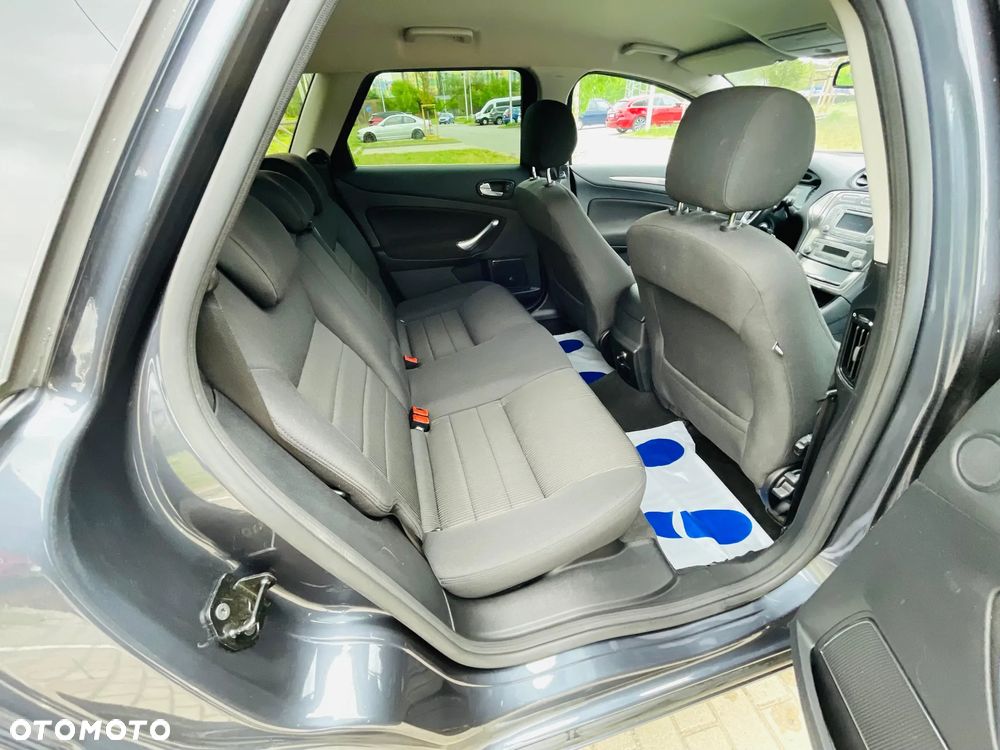 Ford Mondeo 2.0 TDCi Viva Titanium - 13