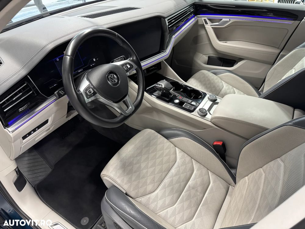 VOLKSWAGEN Touareg 2018 — imagine 7