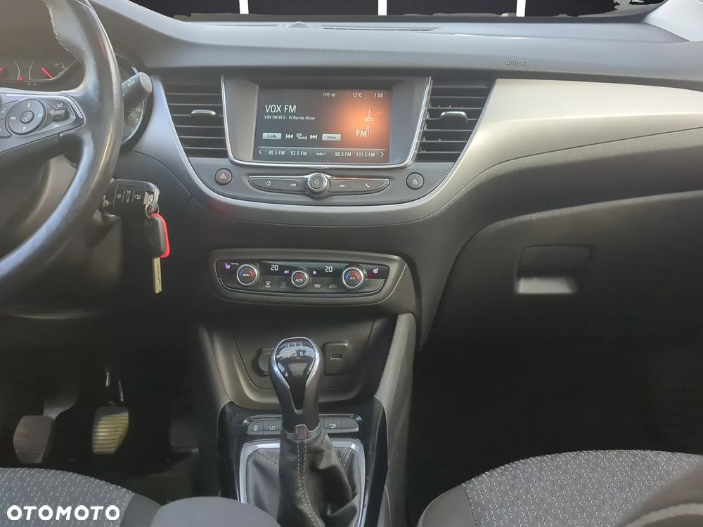 Opel Crossland X 1.2 T Enjoy S&S - 23