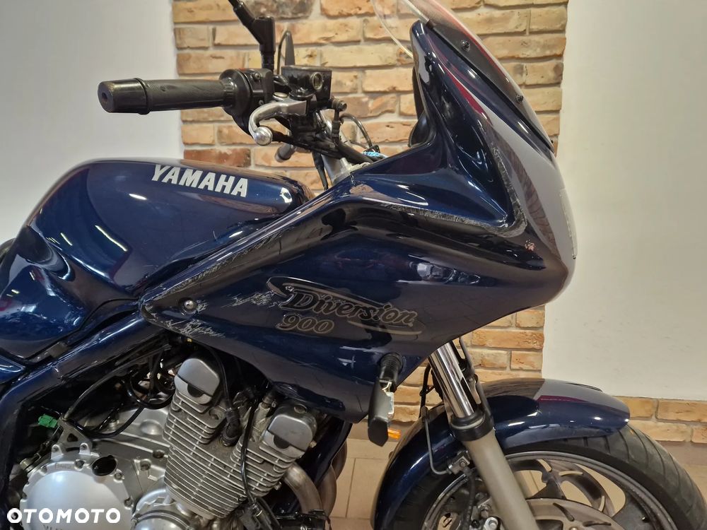 Yamaha XJ - 25