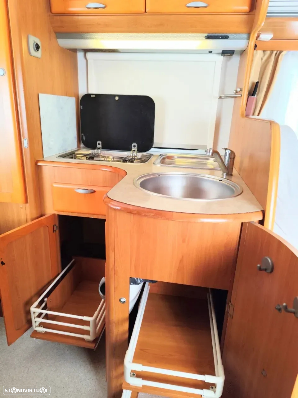 Hymer Car Eriba - 27