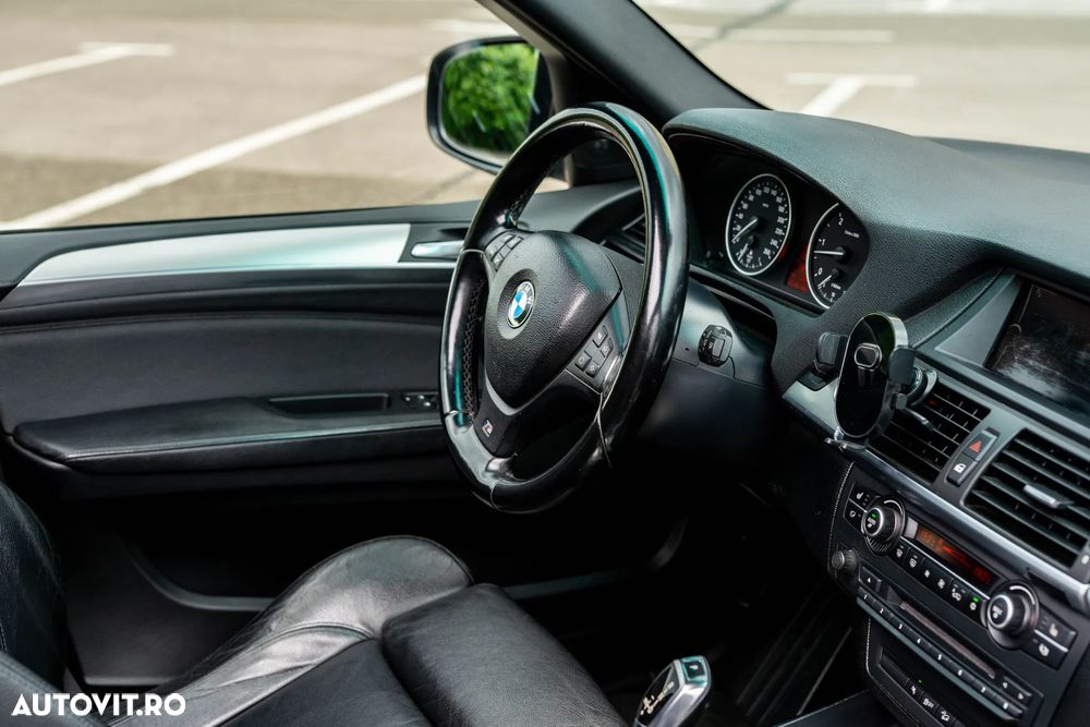 BMW X5 xDrive30d - 13