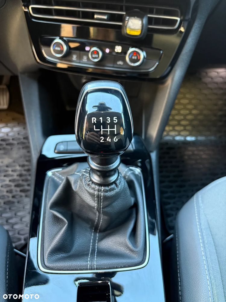 Opel Mokka 1.2 T Elegance S&S - 22