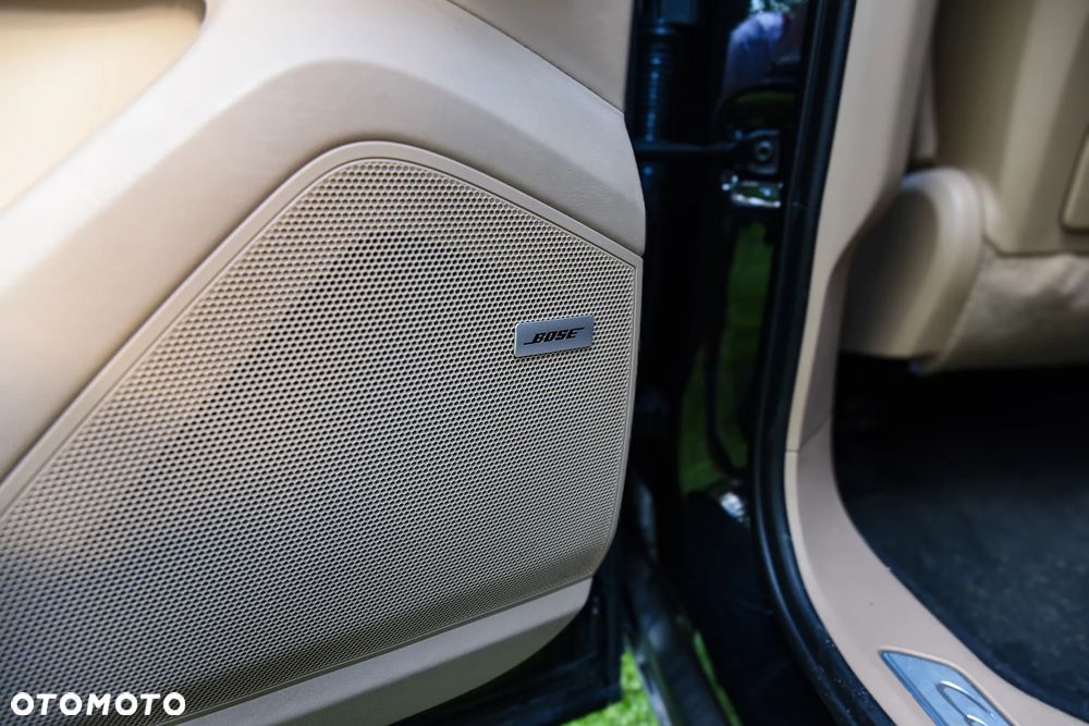 Porsche Cayenne Turbo S E-Hybrid Tiptronic S - 28