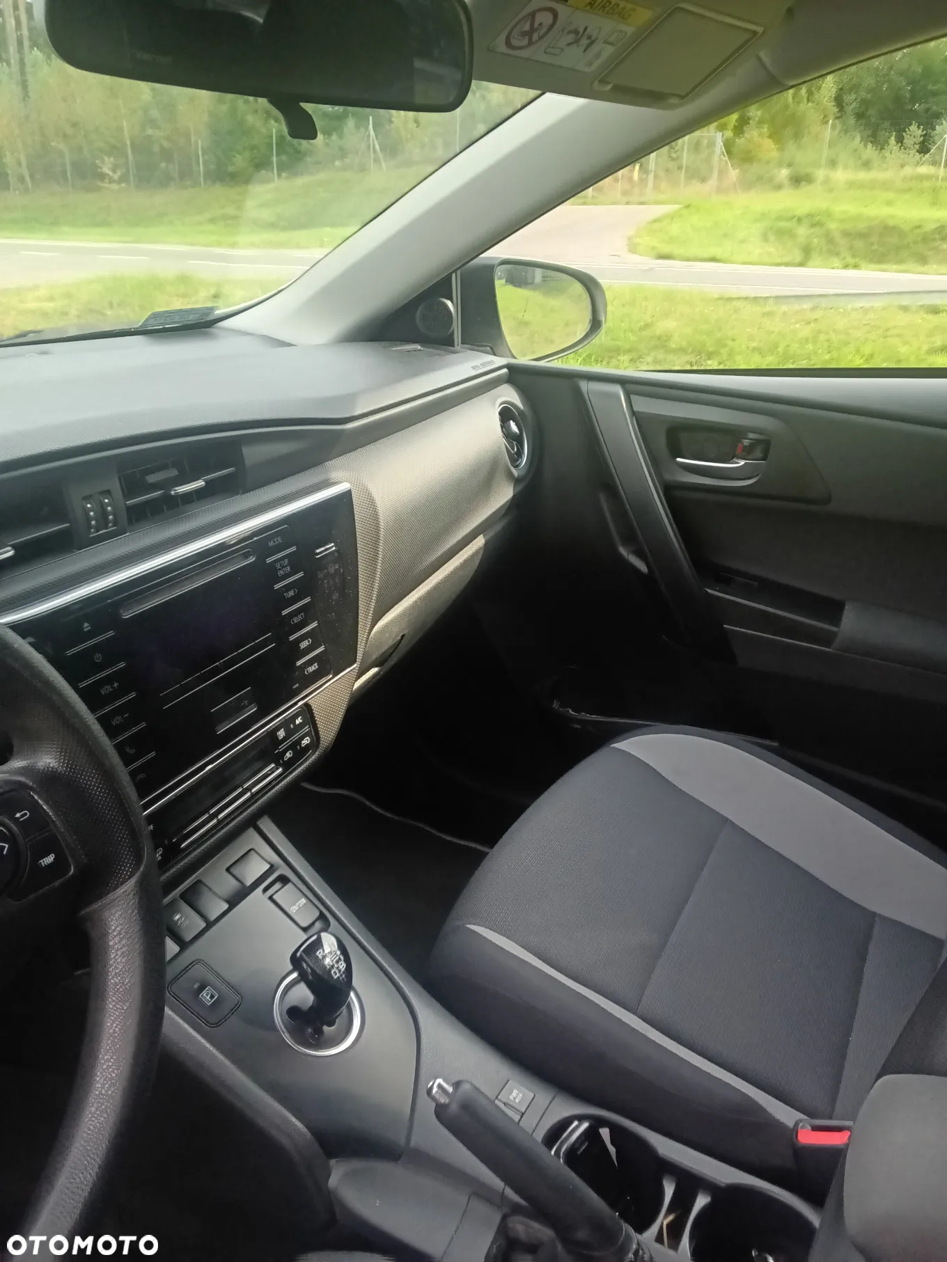 Toyota Auris Hybrid 135 Active - 6
