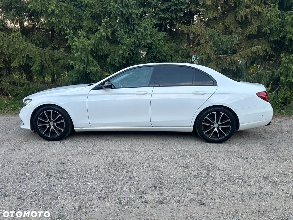 Mercedes-Benz Klasa E 220 d 9G-TRONIC - 5