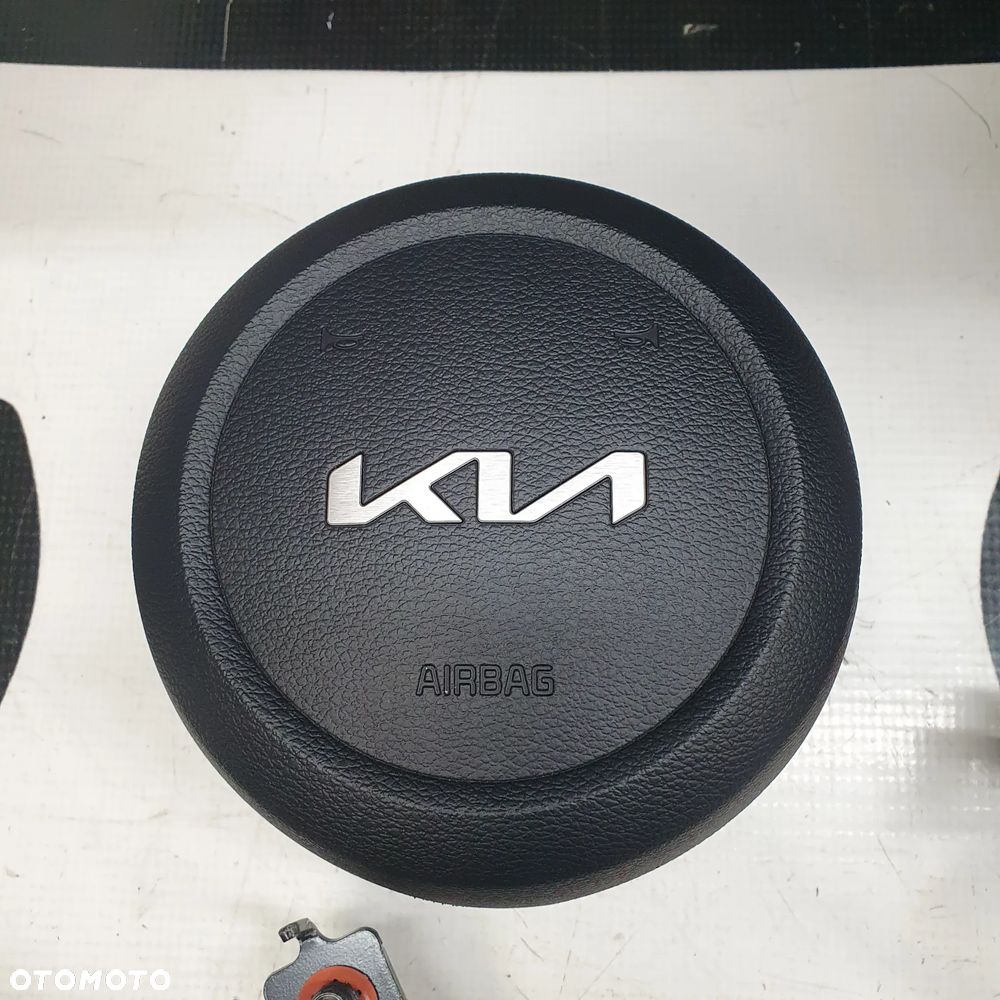 KIA X-CEED III 3 LIFT DESKA ROZDZIELCZA KONSOLA KOKPIT PULPIT PODUSZKI AIRBAG AIR BAG PASY KIT SET - 11