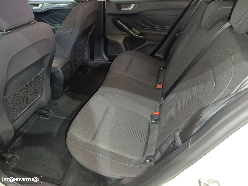 Ford Focus 1.0 EcoBoost Active - 7