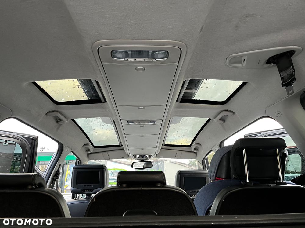 Ford Galaxy 2.0 TDCi Ghia - 23