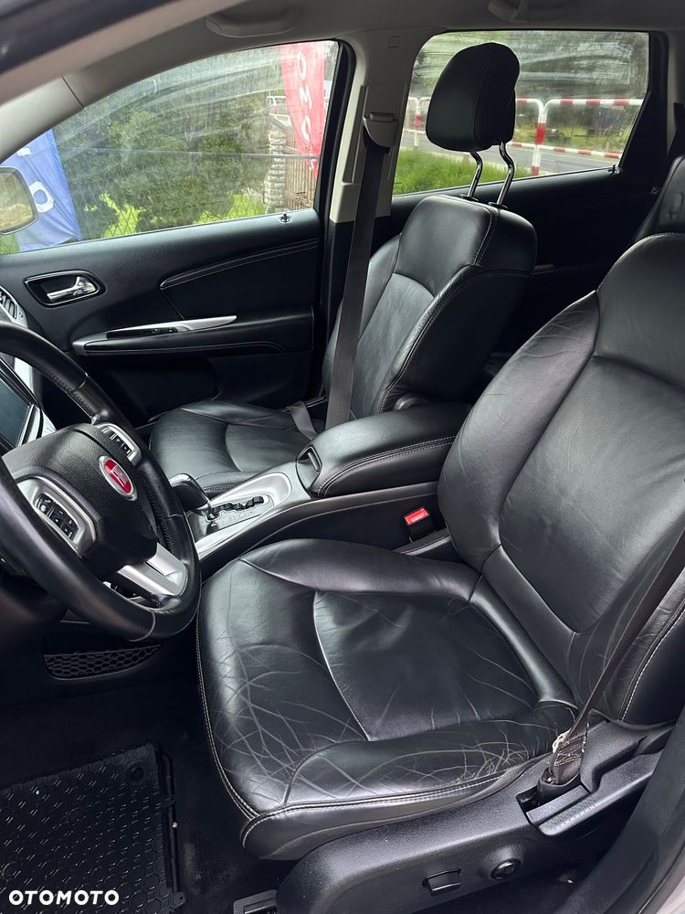 Fiat Freemont 2.0 Multijet Black Code AWD - 8
