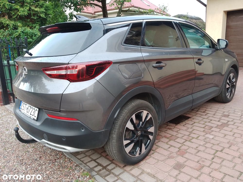 Opel Grandland X 1.2 T Innovation S&S - 10