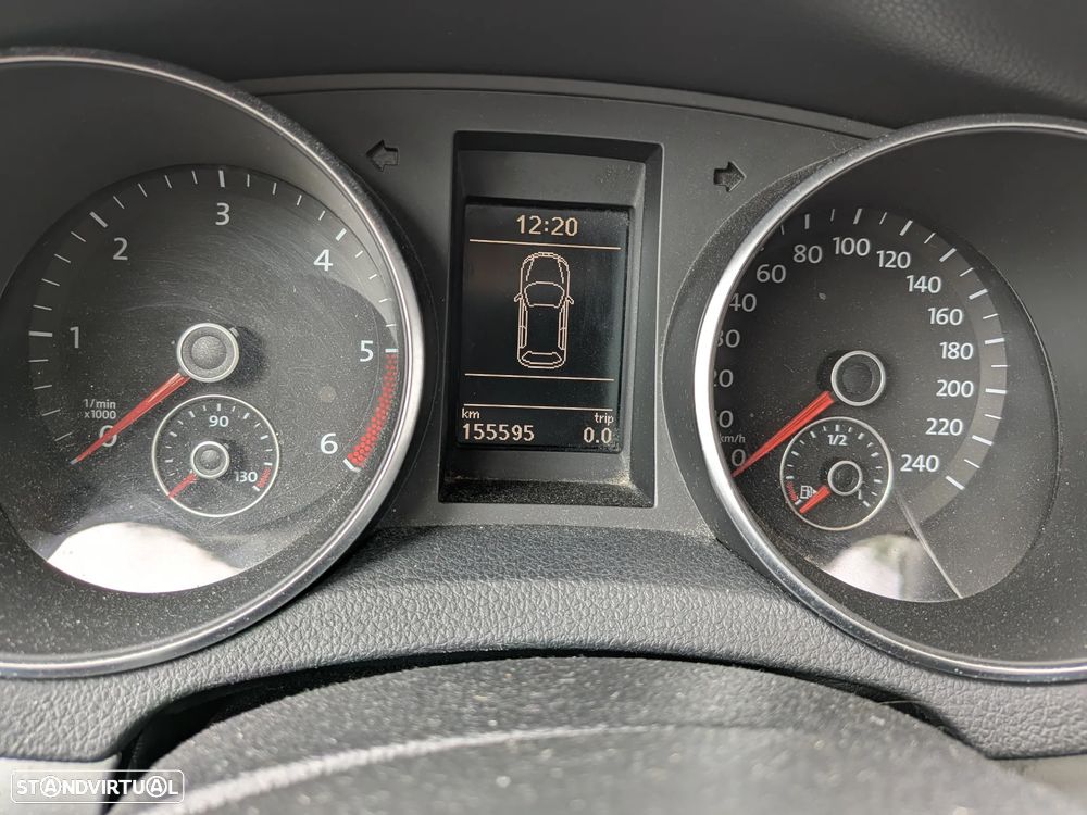 VW Golf 1.6 TDi Trendline - 10
