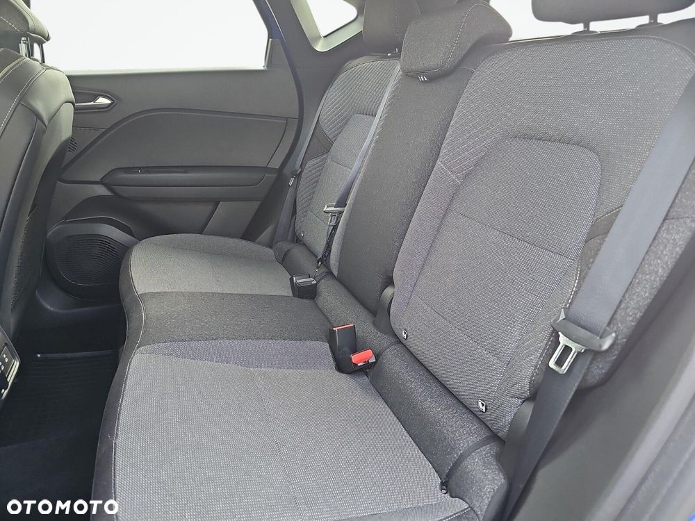 Renault Captur - 13