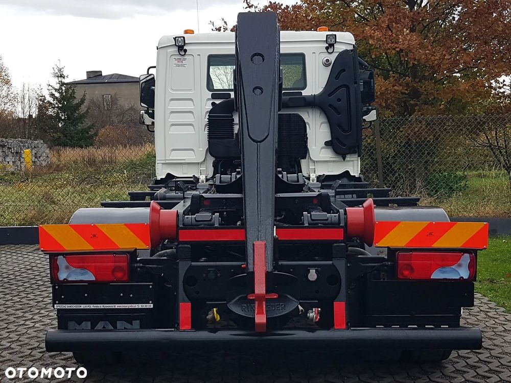 MAN TGL 12.220 HAKOWIEC 4x2 KLIMA HAKOWIEC DO KONTENERÓW - 24