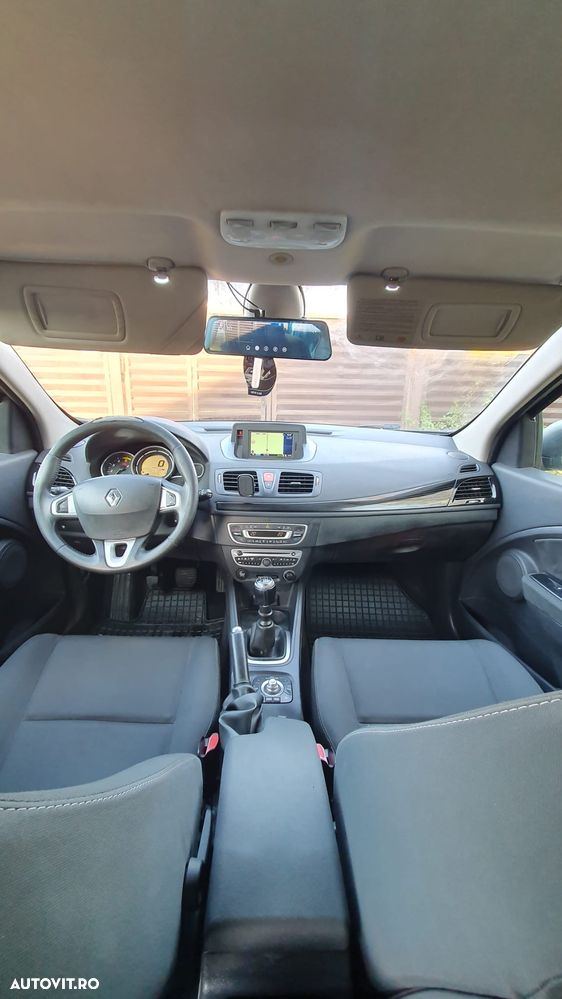 Renault Megane 1.5 dCi Dynamique - 7