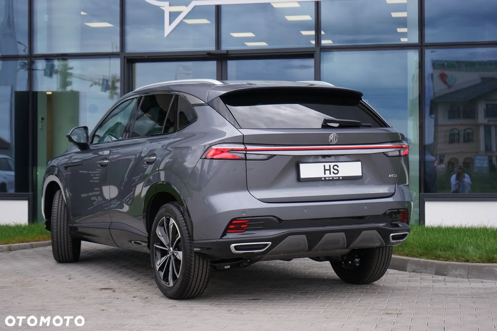 MG HS 1.5T HEV+ Exclusive - 16