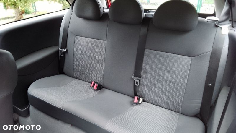 Opel Corsa 1.2 16V Essentia - 7