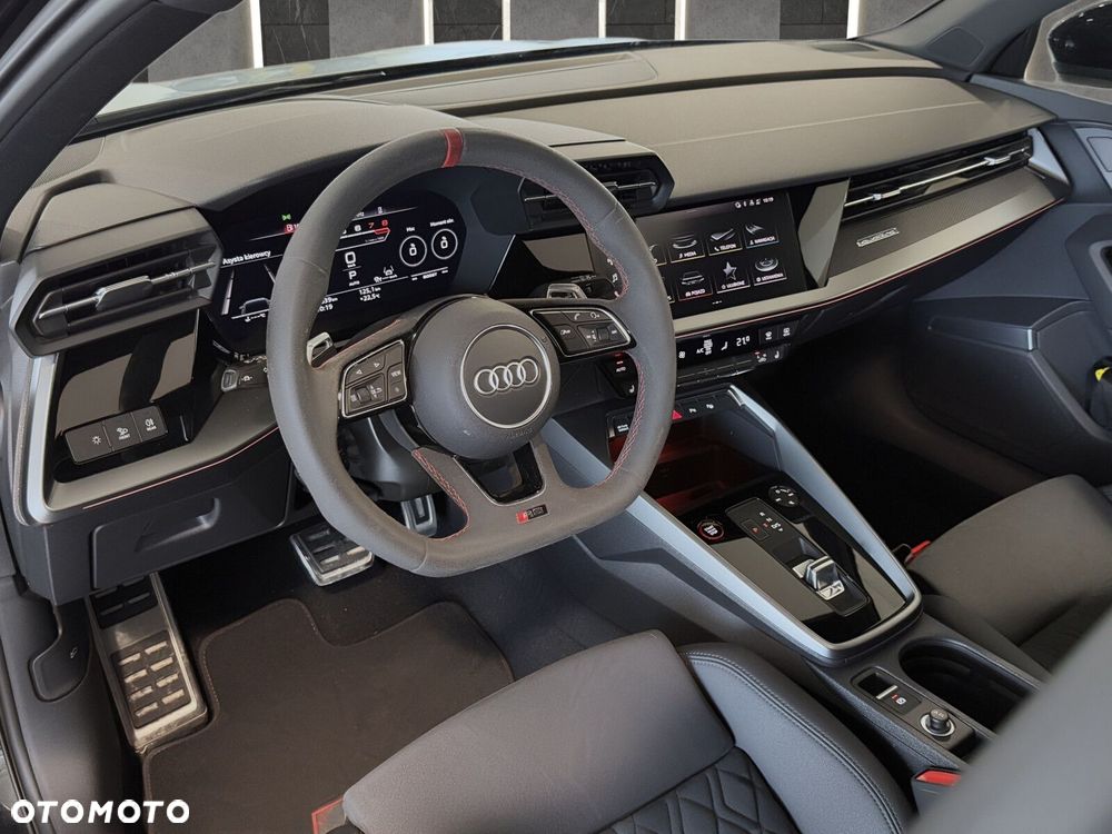 Audi RS3 Sportback - 11