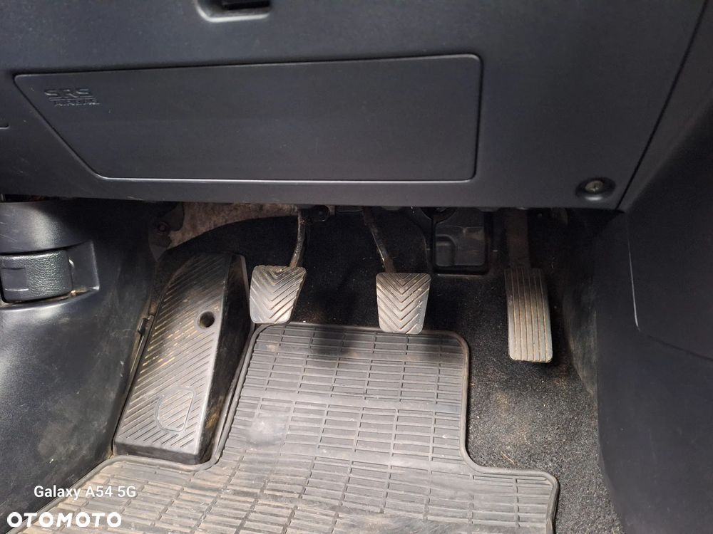 Mitsubishi Lancer 2.0 DI-D Intense - 26