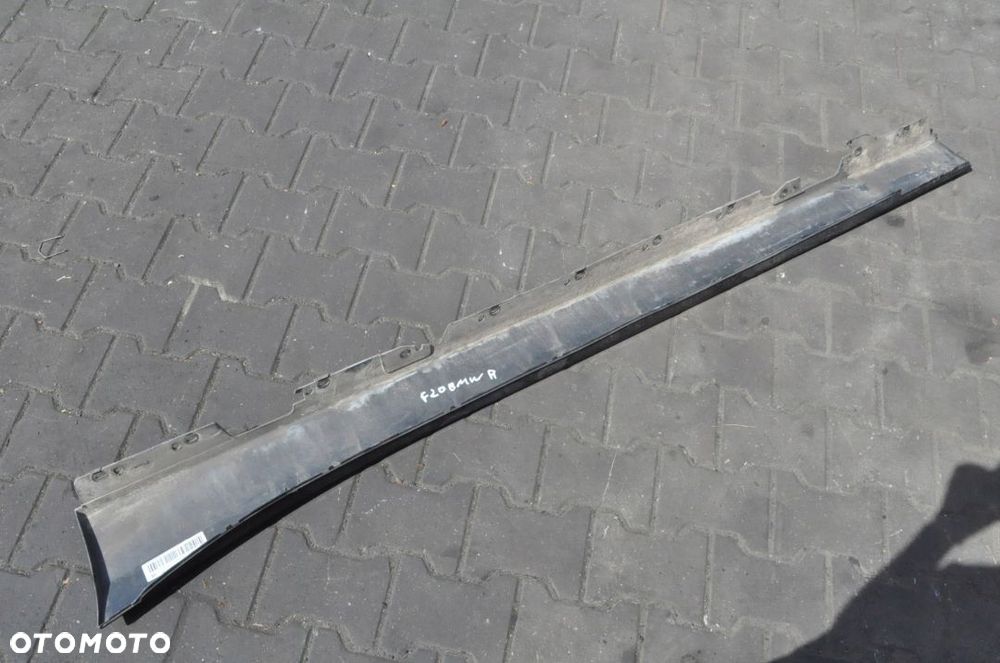 BMW F20 NAKŁADKA PROGOWA PRAWA - 8