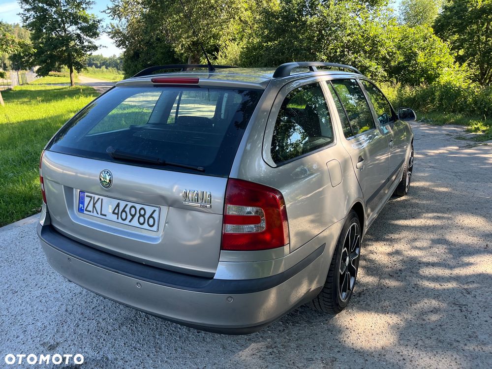 Skoda Octavia 1.9 TDI DPF DSG Ambiente - 17
