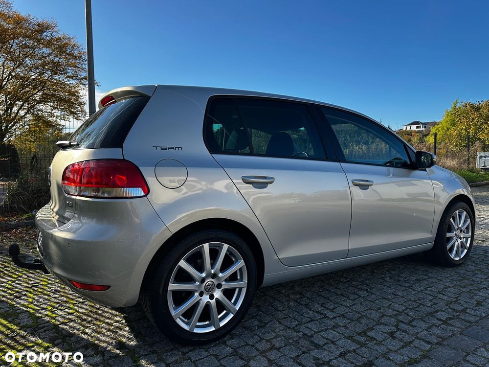 Volkswagen Golf 1.2 TSI DSG Team - 6