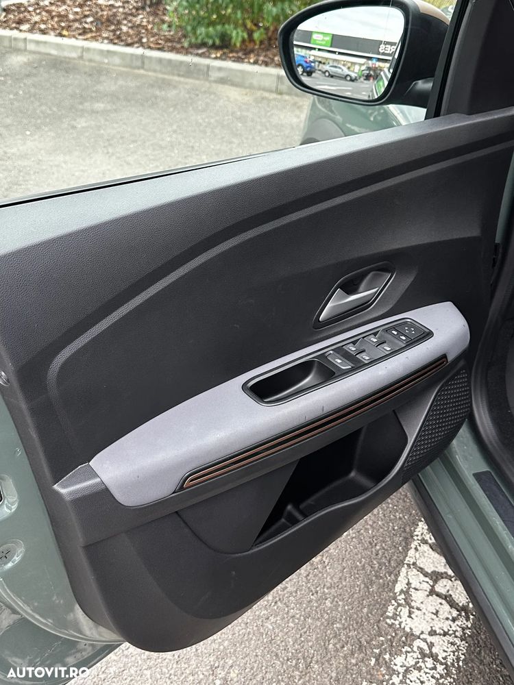 Dacia Sandero Stepway TCe 110 MT6 Extreme - 22
