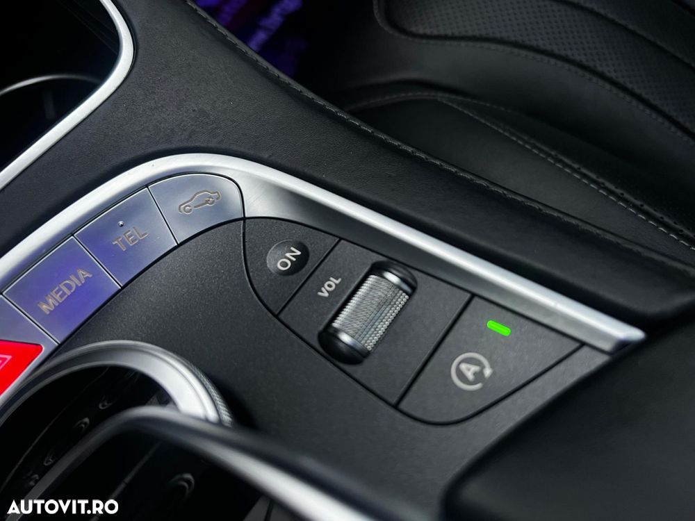 Mercedes-Benz S - 21