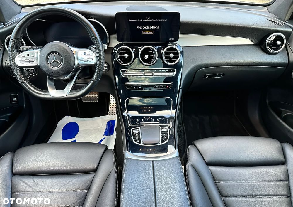 Mercedes-Benz GLC - 26